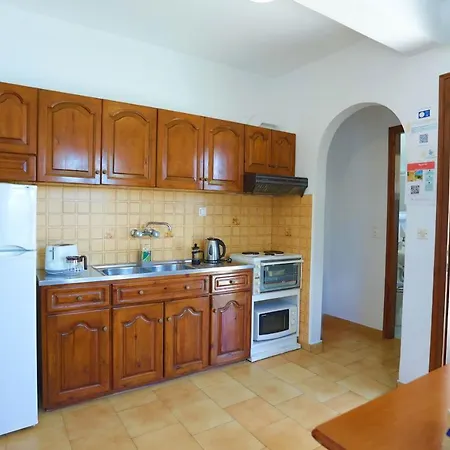 Spiros Saint Stephanos Agios Stefanos Kassiopi