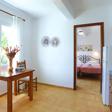 Spiros Saint Stephanos Apartmán *